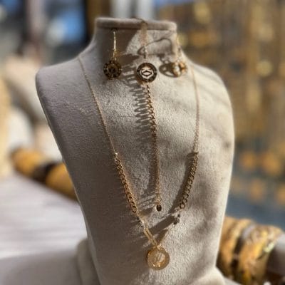سرویس LV