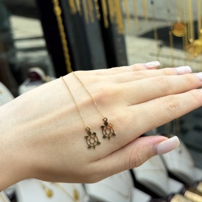 گوشواره بخیه
