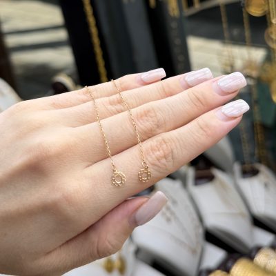 گوشواره بخیه