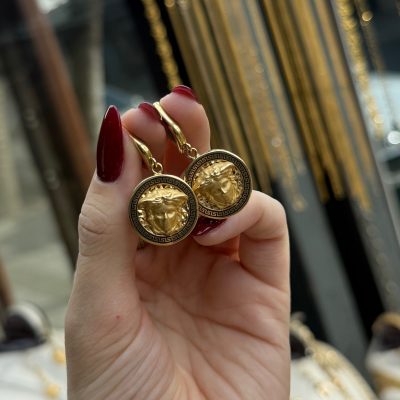 گوشواره ورساچ